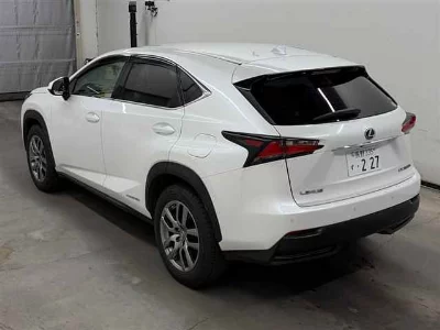 Lexus NX300h