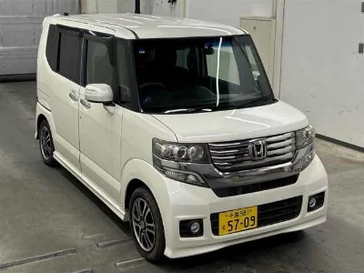 HONDA N BOX CUSTOM