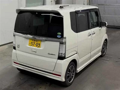 HONDA N BOX CUSTOM