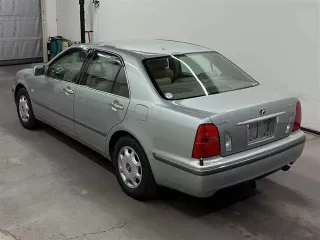 Toyota Progres