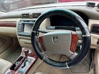 Toyota CROWN MAJESTA
