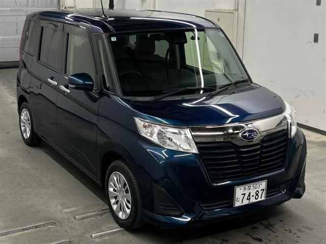Subaru Justy  с аукциона в Японии