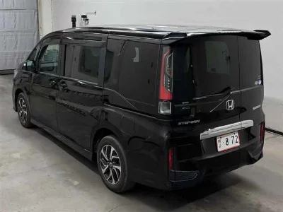 HONDA STEPWGN SPADA