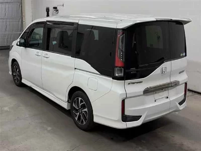HONDA STEPWGN SPADA