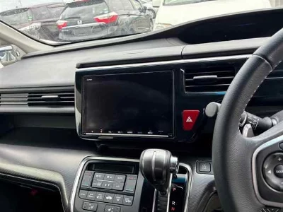HONDA STEPWGN SPADA
