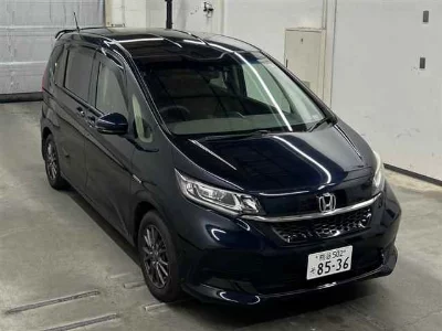 HONDA FREED HYBRID