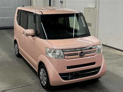 HONDA N BOX +