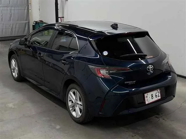 Toyota Corolla Hatchback  с аукциона в Японии