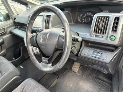 HONDA STEPWGN SPADA
