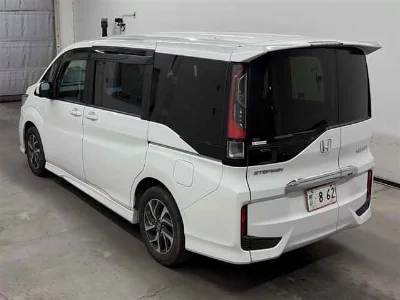 HONDA STEPWGN SPADA