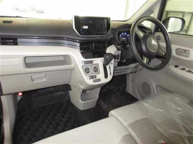 Daihatsu Move  с аукциона в Японии