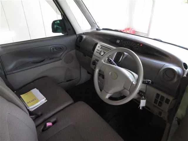 Daihatsu Tanto  с аукциона в Японии