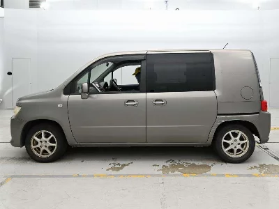 HONDA MOBILIO SPIKE