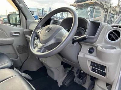 NISSAN NV100 CLIPPER RIO