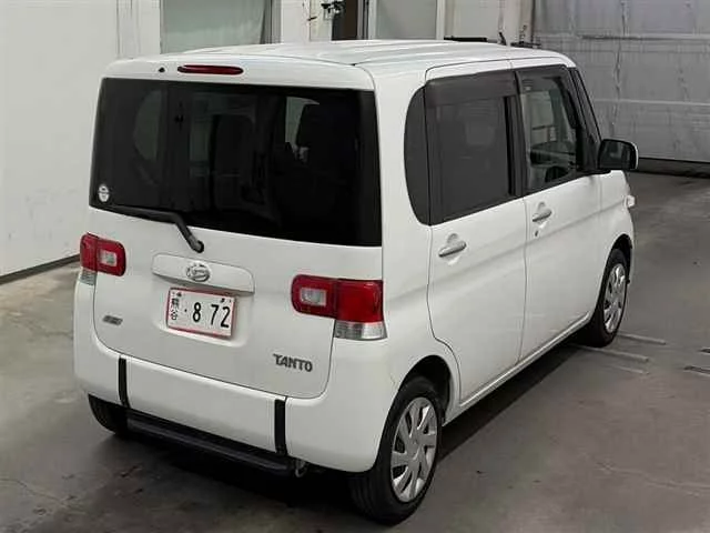 Daihatsu Tanto  с аукциона в Японии