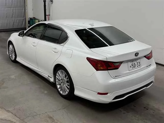 Lexus GS  с аукциона в Японии