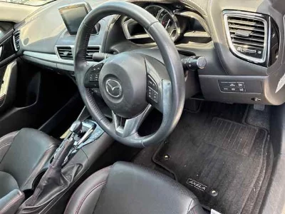 Mazda AXELA HYBRID