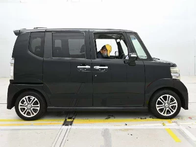 HONDA N BOX+CUSTOM