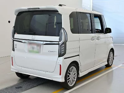 HONDA N BOX CUSTOM