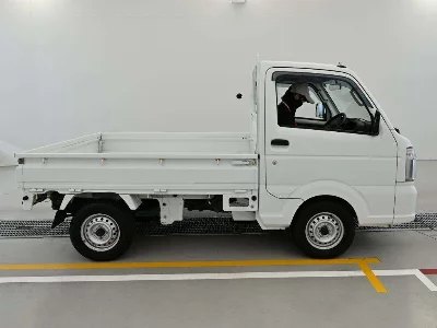 NISSAN NT100 CLIPPER