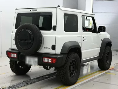 Suzuki Jimny Sierra