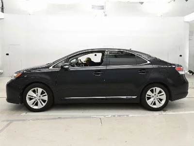 Lexus HS250h