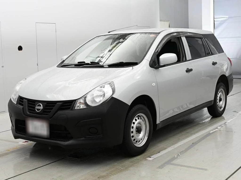 Nissan AD  с аукциона в Японии