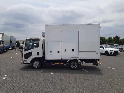 ISUZU ELF