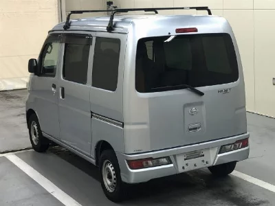DAIHATSU HIJET CARGO