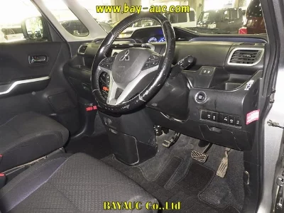 MITSUBISHI DELICA D:2