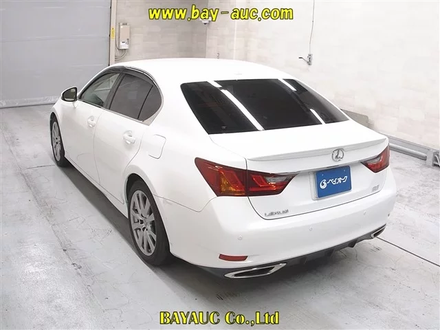 Lexus GS  с аукциона в Японии