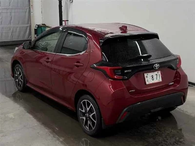 TOYOTA YARIS