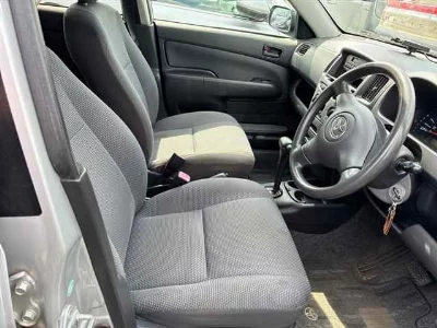 Toyota SUCCEED VAN
