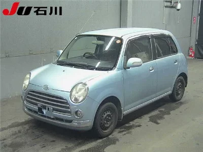 Daihatsu Mira Gino
