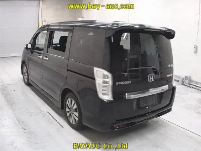 Honda STEPWGN SPADA