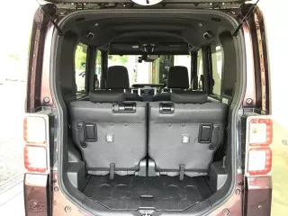 Toyota Pixis Mega