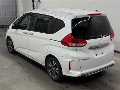 HONDA FREED+