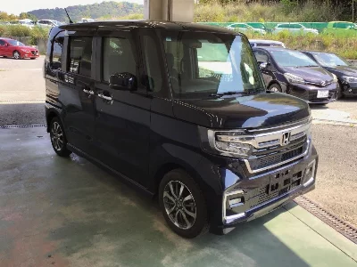 Honda N BOX CUSTOM