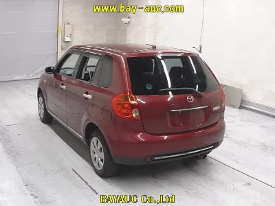 Mazda Verisa