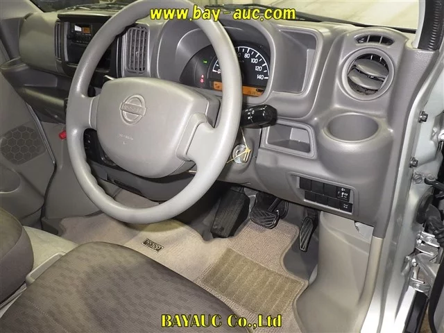 Nissan NV100 Clipper  с аукциона в Японии