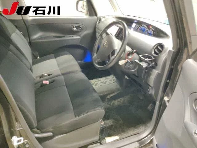 Daihatsu Tanto  с аукциона в Японии