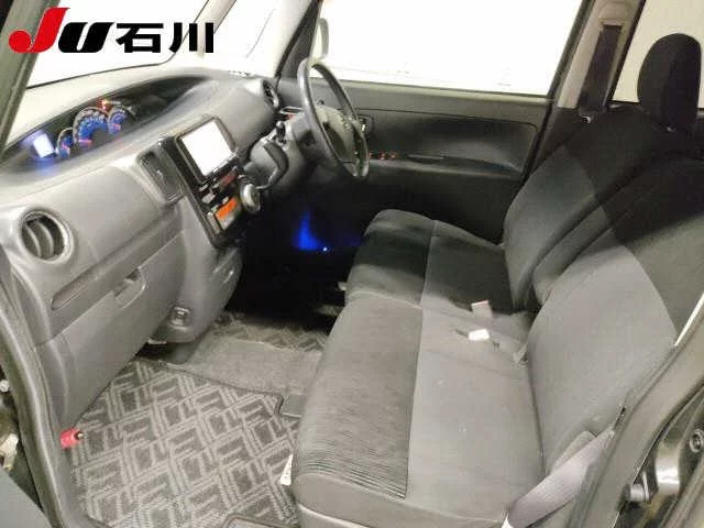 Daihatsu Tanto  с аукциона в Японии