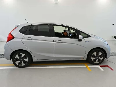 Honda FIT HYBRID
