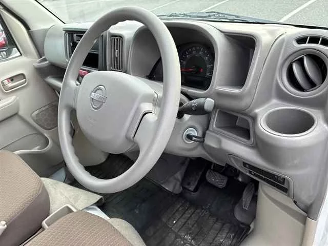 Nissan NV100 Clipper  с аукциона в Японии