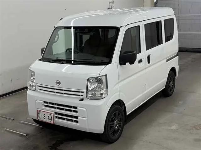 Nissan NV100 Clipper  с аукциона в Японии