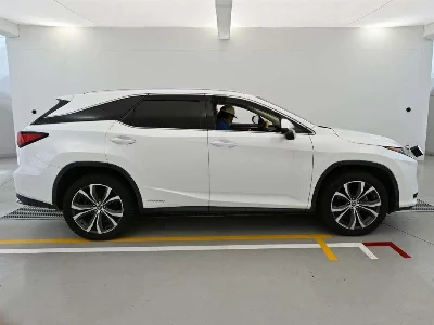 Lexus RX450hL