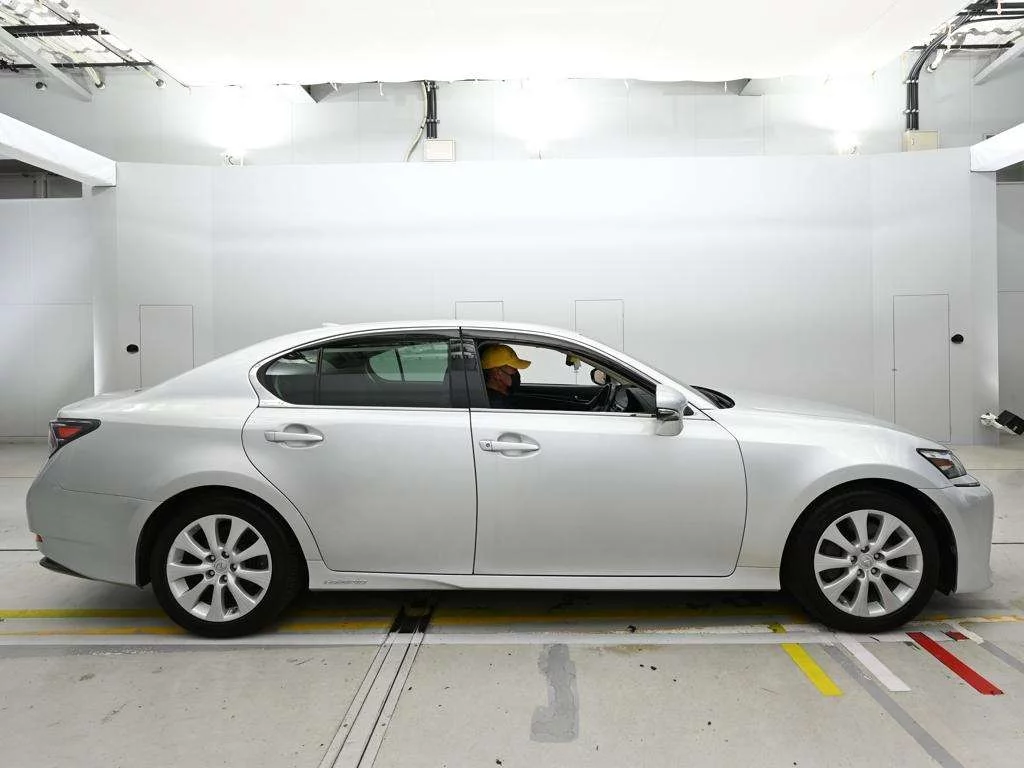 Lexus GS  с аукциона в Японии