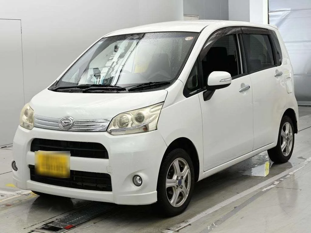 Daihatsu Move  с аукциона в Японии