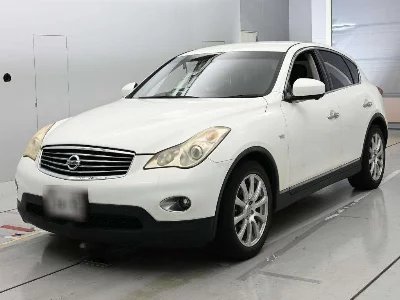 NISSAN SKYLINE CROSSOVER