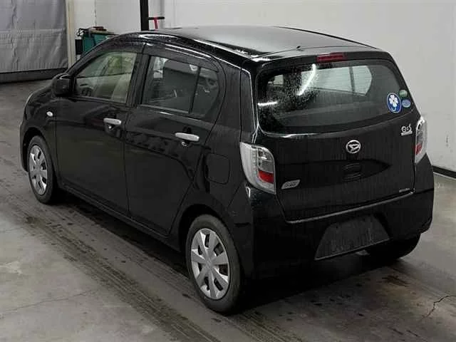 Daihatsu Mira e:S  с аукциона в Японии